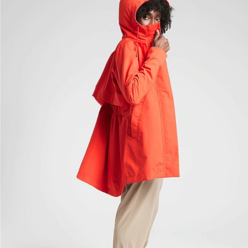 Athleta forecast rain jacket with hood- Excellent condition